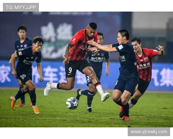 上海足球队在精英赛中的战术意识与团队协作表现分析